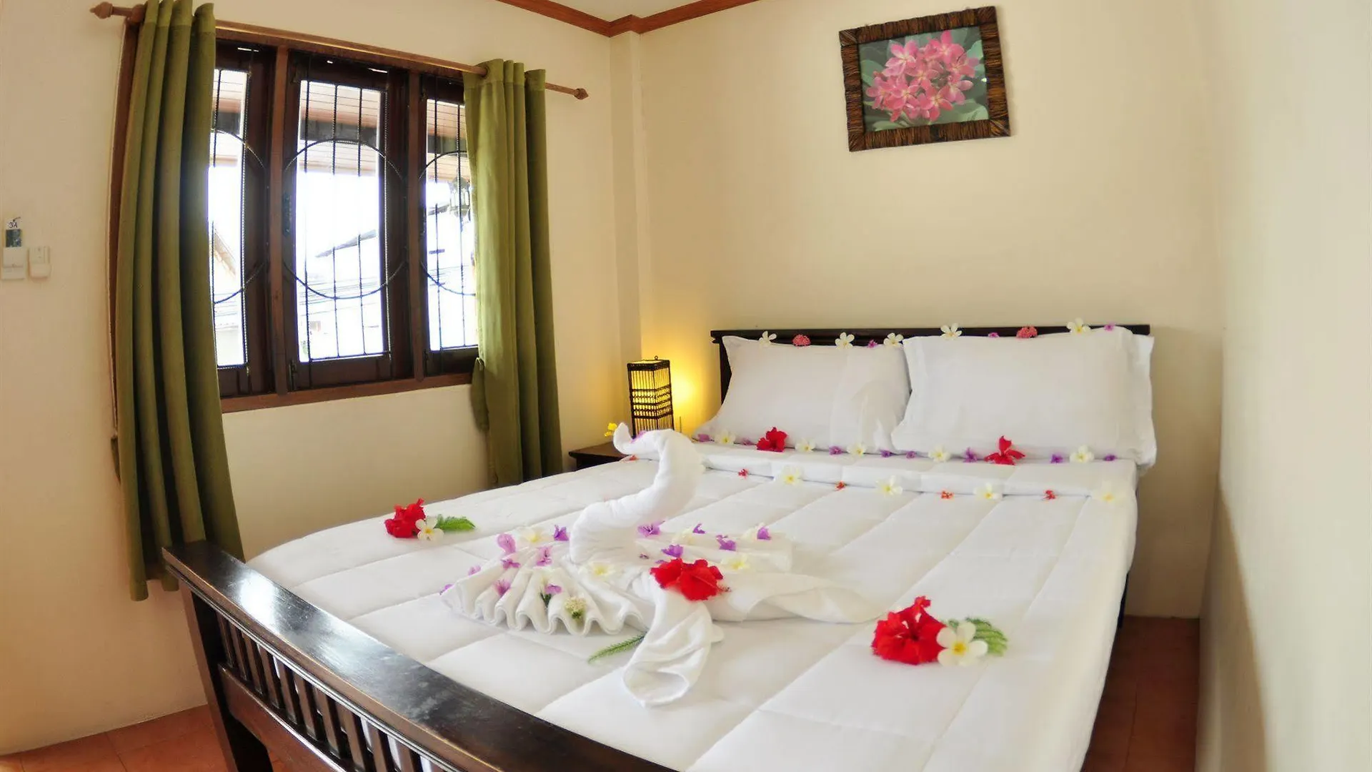 Baan Rimkhao Hotel Phi Phi Don Thailand